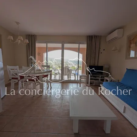 2 A 4 Pers, Piscine, Vue Aux Issambres * 雷以桑布尔