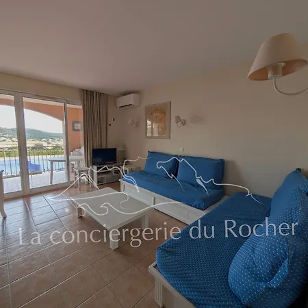 2 A 4 Pers, Piscine, Vue Aux Issambres 公寓 *