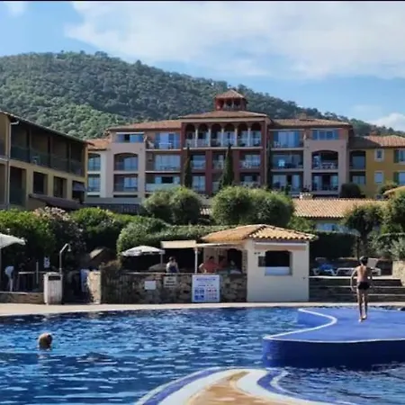 公寓 2 A 4 Pers, Piscine, Vue Aux Issambres *